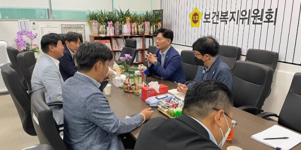 220817 최종현 의원, 장애인생산품판매시설 활성화 정담회 실시.jpg