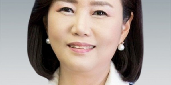 정윤경의원 프로필 사진.jpg