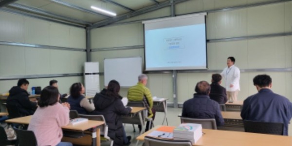 4. 용인특례시가 스마트농업을 배울 수강생을 모집한다.jpg