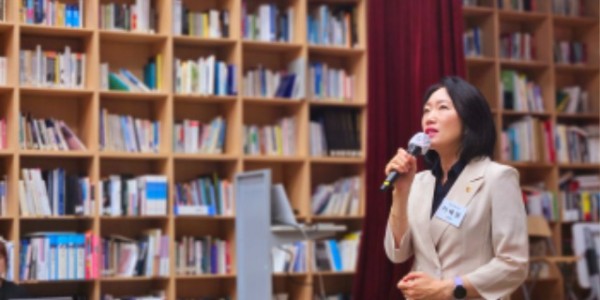 240709 이혜원 의원, 경기문화재단 정책토론회 ‘지역문화예술 발전’ 논의.jpg