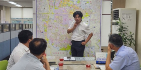 240822 박상현 의원, 구도심 녹지지대를 활용한 오정구 둘레길 조성 정담회 개최 (2).jpg