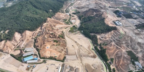 15-1. 용인 반도체클러스터 조성 공사 현장 전경.jpg