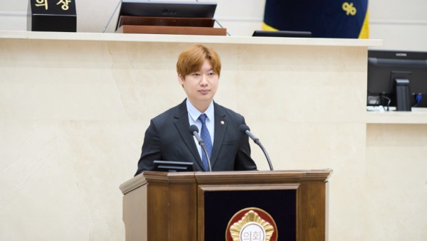 20250423 제292회 임시회 제3차 본회의 5분 자유발언-3.이상욱 의원(1).jpg