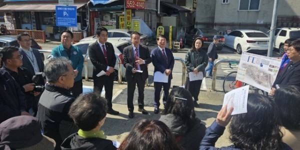 250502 백현종의원,이은주 의원, 구리 인창천 생태하천 복원 사업 현장 점검.jpg