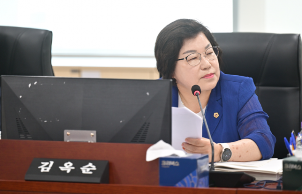 250624 김옥순 의원, 유보통합 어린이집 0~2세 급식비 전액 불용…“재정 운용 신뢰도 높여야”.png