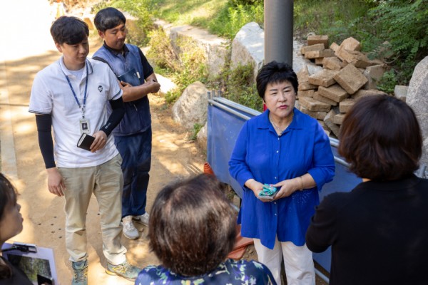 250714_사진자료2_용인특례시의회 장정순 의원, 새롭게 단장한 정평근린공원에서 힐링하세요.jpg