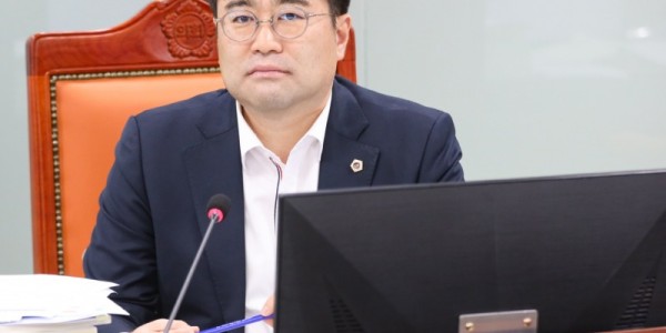 251117 이진형 의원, “경기관광공사, 수익 기반 강화 및 글로벌 기획 역량 확보 절실”.jpg