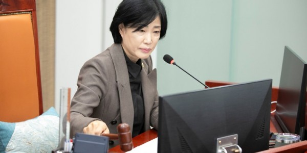 251118 이경혜 의원, 2026년 장애인·노인·취약계층 사업 예산 삭감 심각.jpg