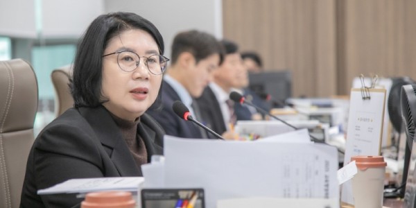 251119 이서영 의원, “디지털 중독 대응, 상담·예방·교육을 아우르는 종합 체계 필요”.jpg