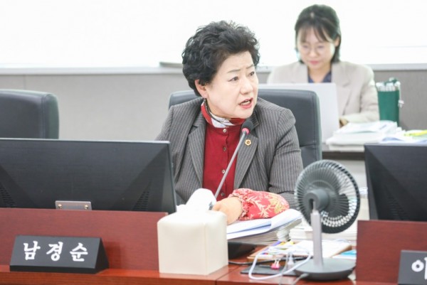 251124 남경순 의원, “디지털 금융 혁신보다 지역화폐 운영전략 연구 우선...정책 순서 바로잡아야.JPG.jpg