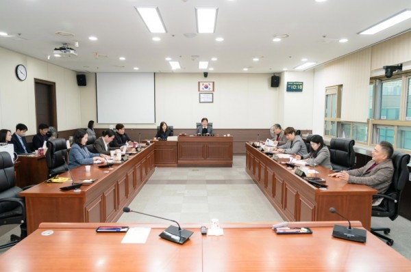 20251125 2025년 행정사무감사 9일차(1)자치행정위원회.jpg