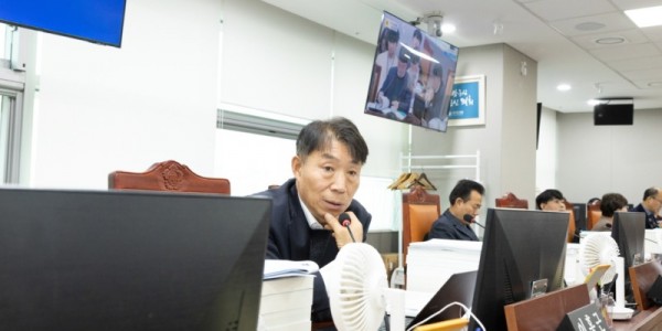 251126 이홍근 의원, “경기국제공항 추진, 지금 방식은 순서도 논리도 맞지 않아...역할부터 바로 세워야”.JPG.jpg