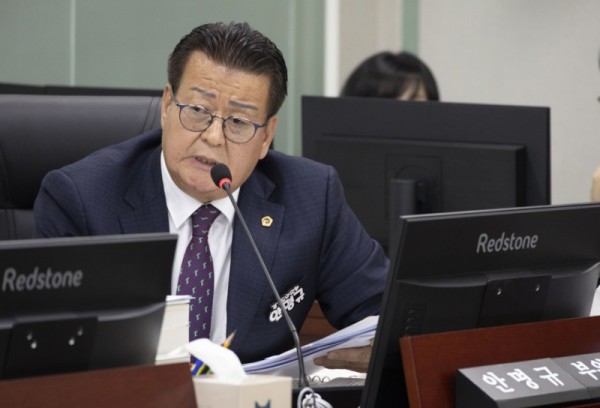251202 안명규 의원, 경기도교육청의 대안 없는 교육재정 운영 전방위 질타.JPG.jpg