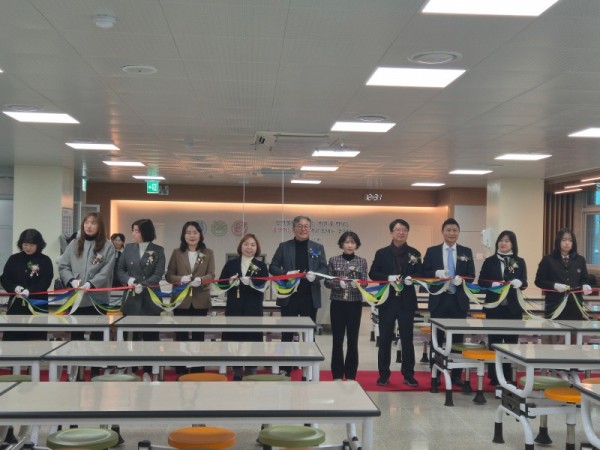 (20251210) 용인교육지원청 보도자료(따뜻한 한 끼와 마음이 머무는 공간 용인 성지중, 급식실 현대화 사업 완료 