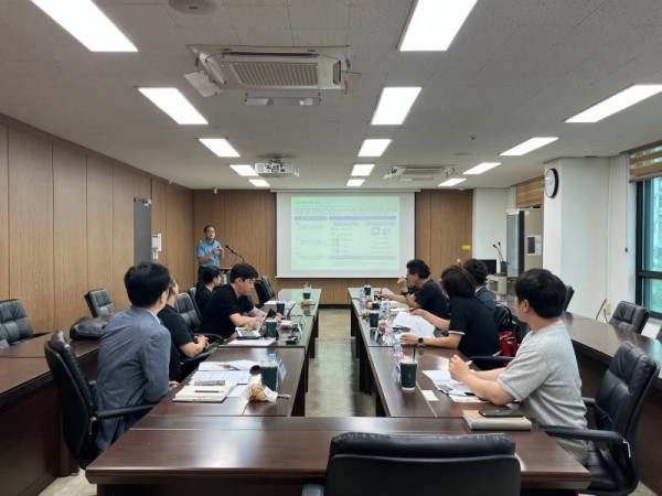 (사진) 용인시산업진흥원은 ‘대기업-중소기업 오픈이노베이션 지원사업’을 성공적으로 마무리했다고 밝혔다.(용인시산업진흥원 제공).jpg