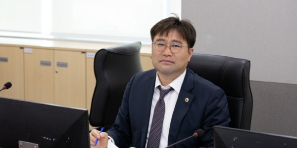 251217 이진형 의원, 작은도서관 지원 확대 촉구.jpg