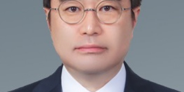 251218 이진형 의원, 2025 행정사무감사 우수의원 수상.jpeg