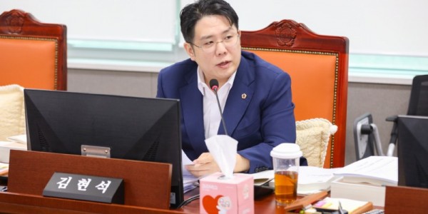 251218 김현석 의원, 통합교육지원청 분리·신설 추진 위한 재정 여건 마련 본회의 가결.jpg