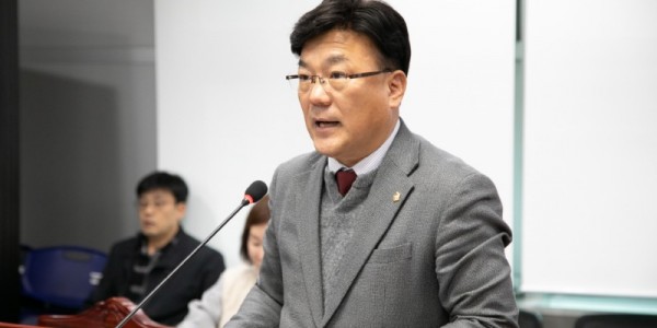 251223 최만식 의원, ‘아동의 놀 권리’ 사각지대 해소 위한 조례 개정 (1).jpg